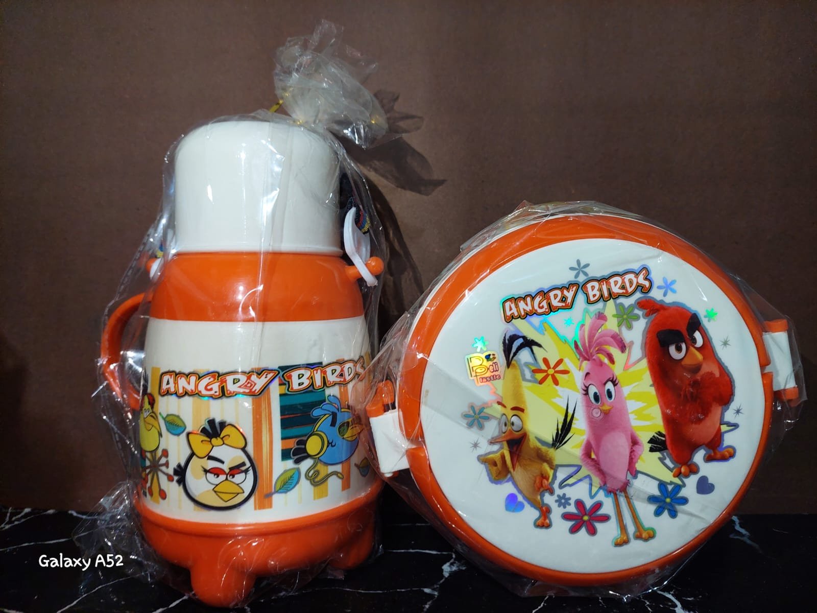 Double Duty Bottle: Insulated Water Bottle & Lunch Container Set - Image 4